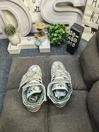 Adidas Forum Hi Currency-Print Chaussures lifestyle ailées 8
