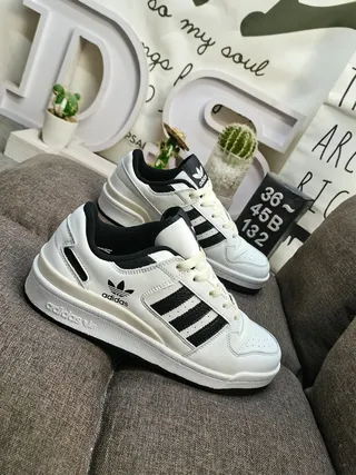 Adidas Forum White Black Low-Top Leather Upper Lifestyle Sneakers 9