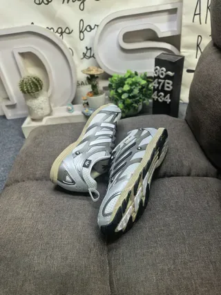 Adidas رمادي أسود شبكي الأعلى ثلاث شرائط براندينج نمط حياة سنيكرز 6
