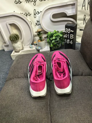 Adidas Pink Black Low-Top Racing Silhouette Three-Stripe Side Panel Running Shoes 8