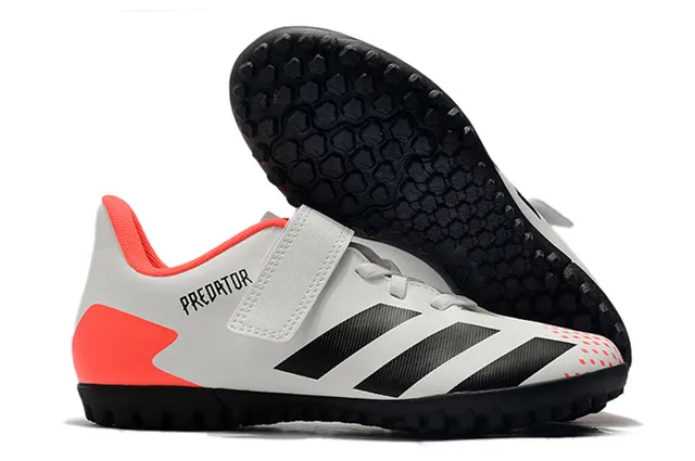 Adidas Predator أسود أبيض منخفض القطع Velcro رباط إغلاق ملعب أحذية كرة القدم 4