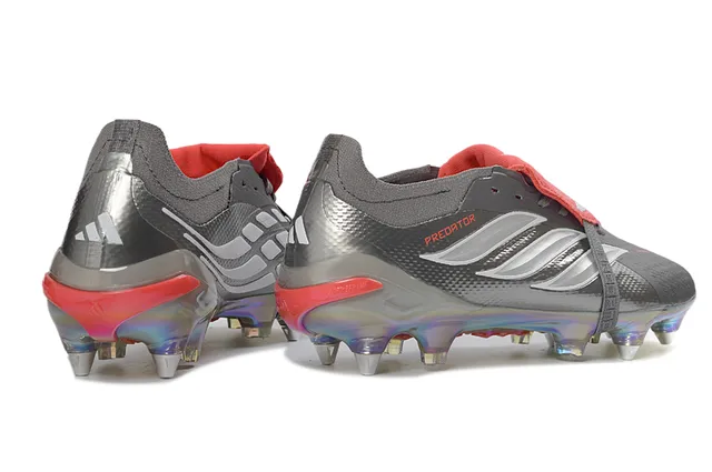 Adidas Predator Botte de football gris rouge low-cut semelle iridescente holographique sol ferme chaussures de soccer 5