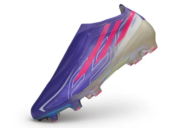 Adidas বেগুনি গোলাপি লো-কাট সক ফিট উপরের ইরিডেসেন্ট হোলোগ্রাফিক সোলপ্লেট ফার্ম-গ্রাউন্ড সকার শোজ 3