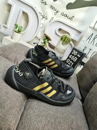 Adidas Tênis Lifestyle de Malha Vermelho e Cinza Low-Top 19