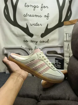 Adidas Samba mocassins mules sans talon blanc cassé rose à rayure tissée 5