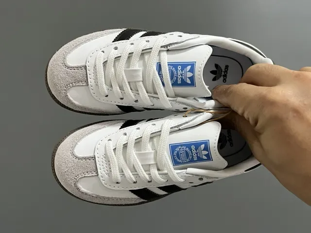 Adidas Samba OG rosa prata tênis lifestyle 11