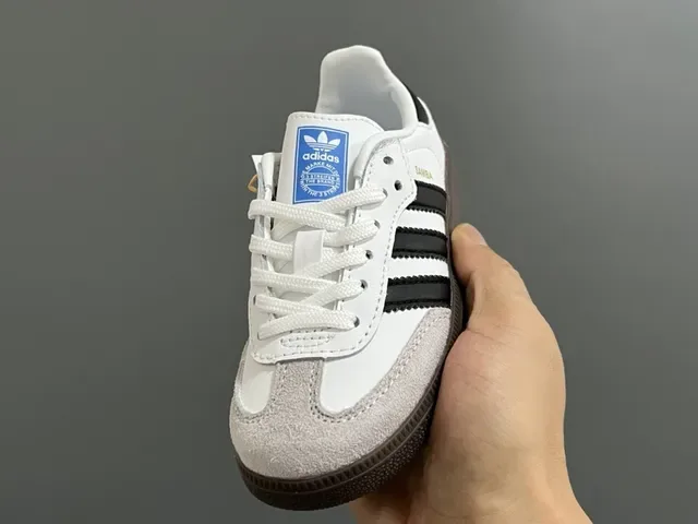 Adidas Samba OG rosa prata tênis lifestyle 13