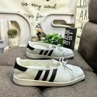 Adidas Samba OG حذاء رياضي أبيض أسود نمط حياة