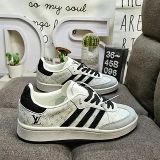 Adidas Samba أبيض رمادي مونوغرام شريط أسود حذاء أسلوب حياة