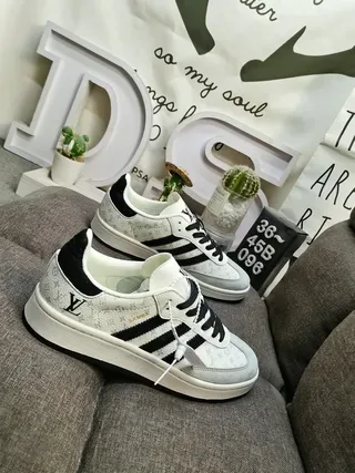 Adidas Samba Blanc Gris Monogramme Rayures Noires Lifestyle Sneakers 9