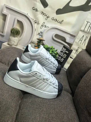 Adidas Superstar Tênis lifestyle cinza claro e preto 9