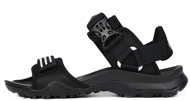 Adidas Terrex Black White Adjustable Buckle Straps Rugged Treaded Sole Casual Sandals 7