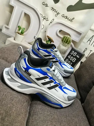 Adidas Blancs Bleus Semelle Médiane en Couches Asymétrique Onde Sculptée Sneakers Chunky 9