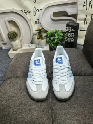 Adidas White Blue Low-Top Suede-Leather Upper Lifestyle Sneakers 10