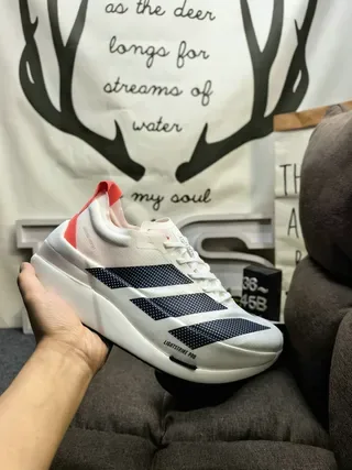 Adidas সাদা কমলা পারফোরেটেড মেশ আপার থ্রি-স্ট্রাইপ সাইড ব্র্যান্ডিং রানিং জুতা 5