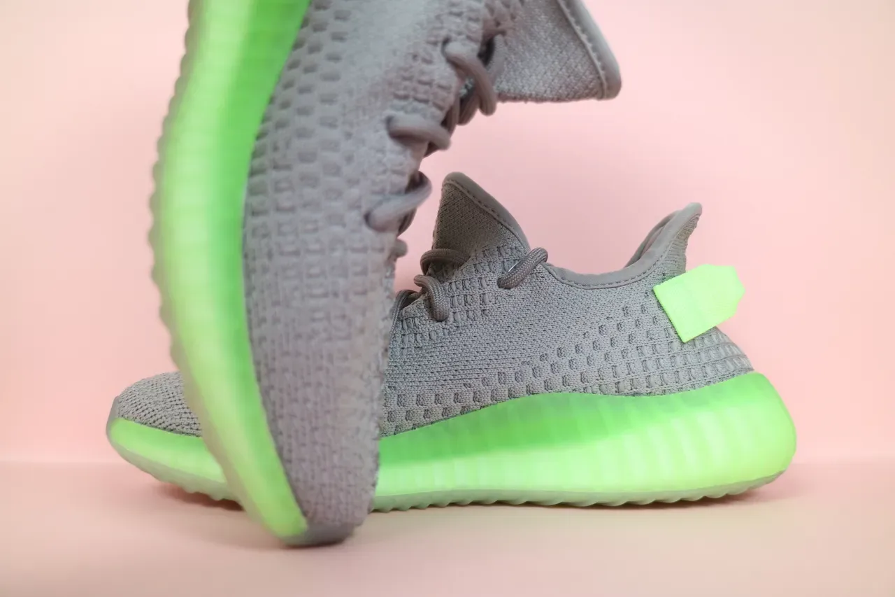أديداس Yeezy Boost 350 V2 Glow Green حذاء رياضي لايف ستايل 20