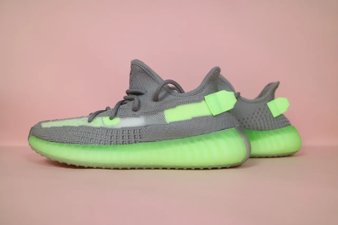 أديداس Yeezy Boost 350 V2 Glow Green حذاء رياضي لايف ستايل 21