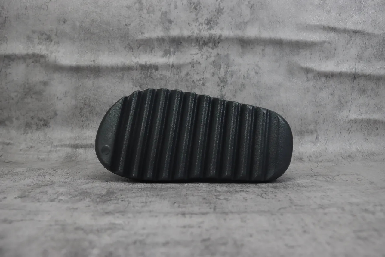 Adidas Yeezy Slide Charcoal Monochrome Slippers 6