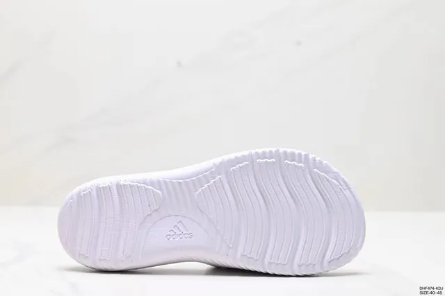 Adidas Yeezy Slide White Slippers 2