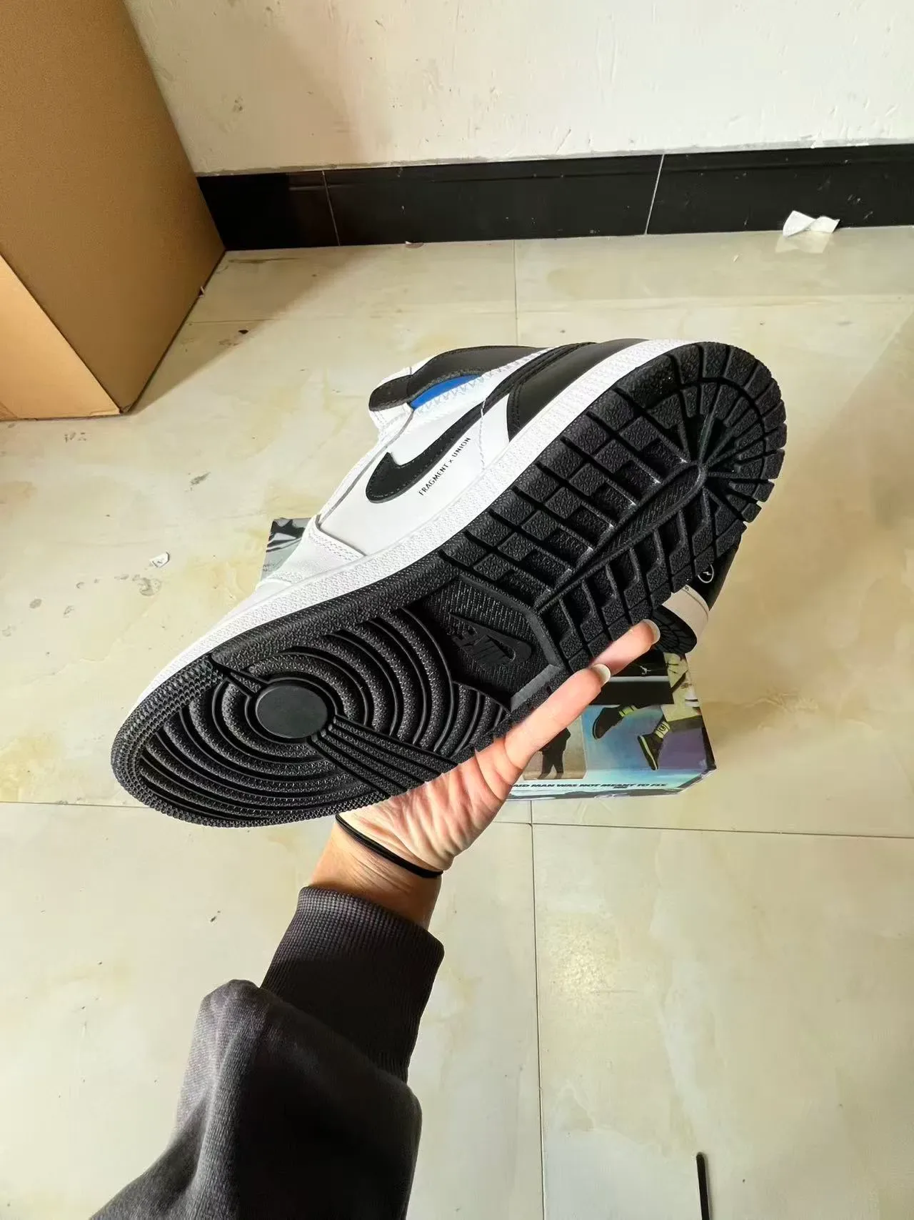 Air Jordan 1 Blanco y Negro Zapatillas de Baloncesto 6