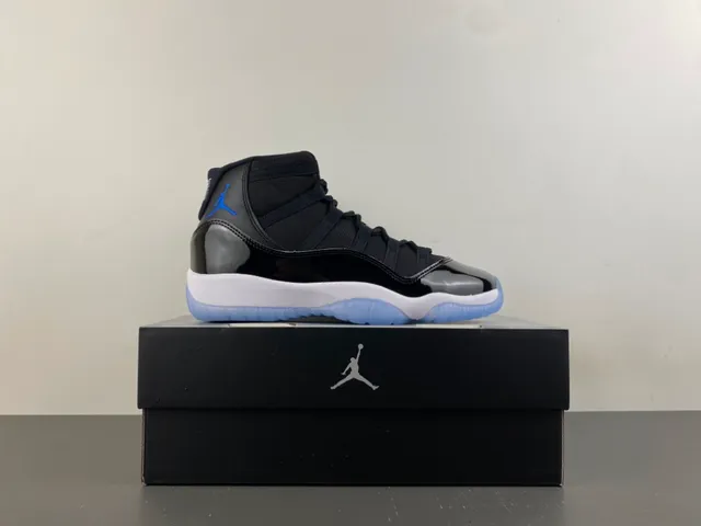 Air Jordan 11 Black Concord Basketball Shoes 16