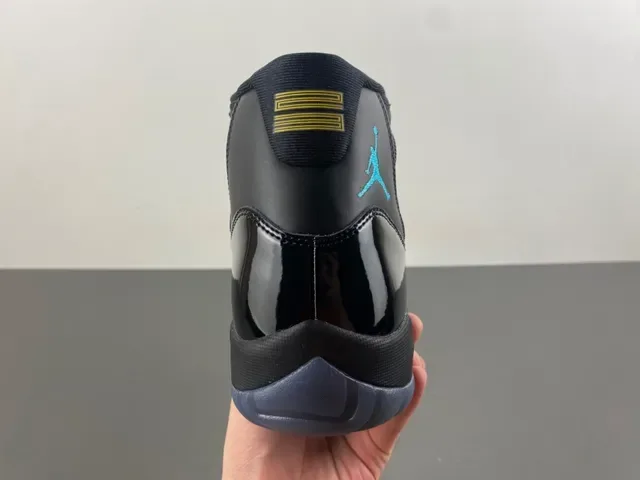 Air Jordan 11 Tênis de Basquete de Couro Patentado Preto 5