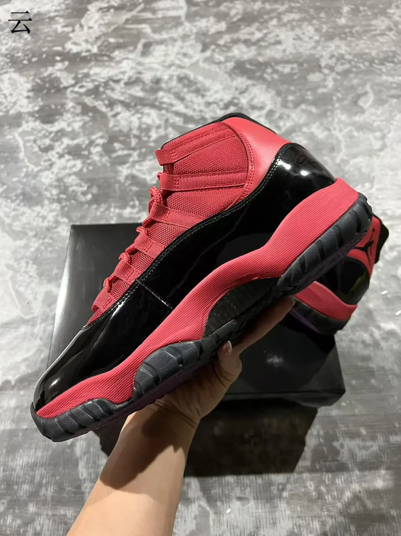 Air Jordan 11 Red Black High-Top Patent Leather Mudguard Basketball Shoes 5