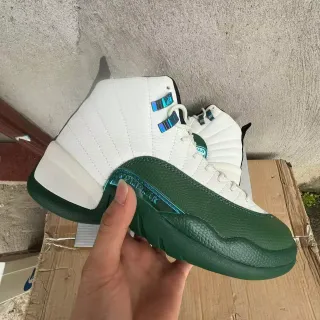 Air Jordan 12 Zapatillas de Baloncesto Blanco y Verde de Cuero Quiltado