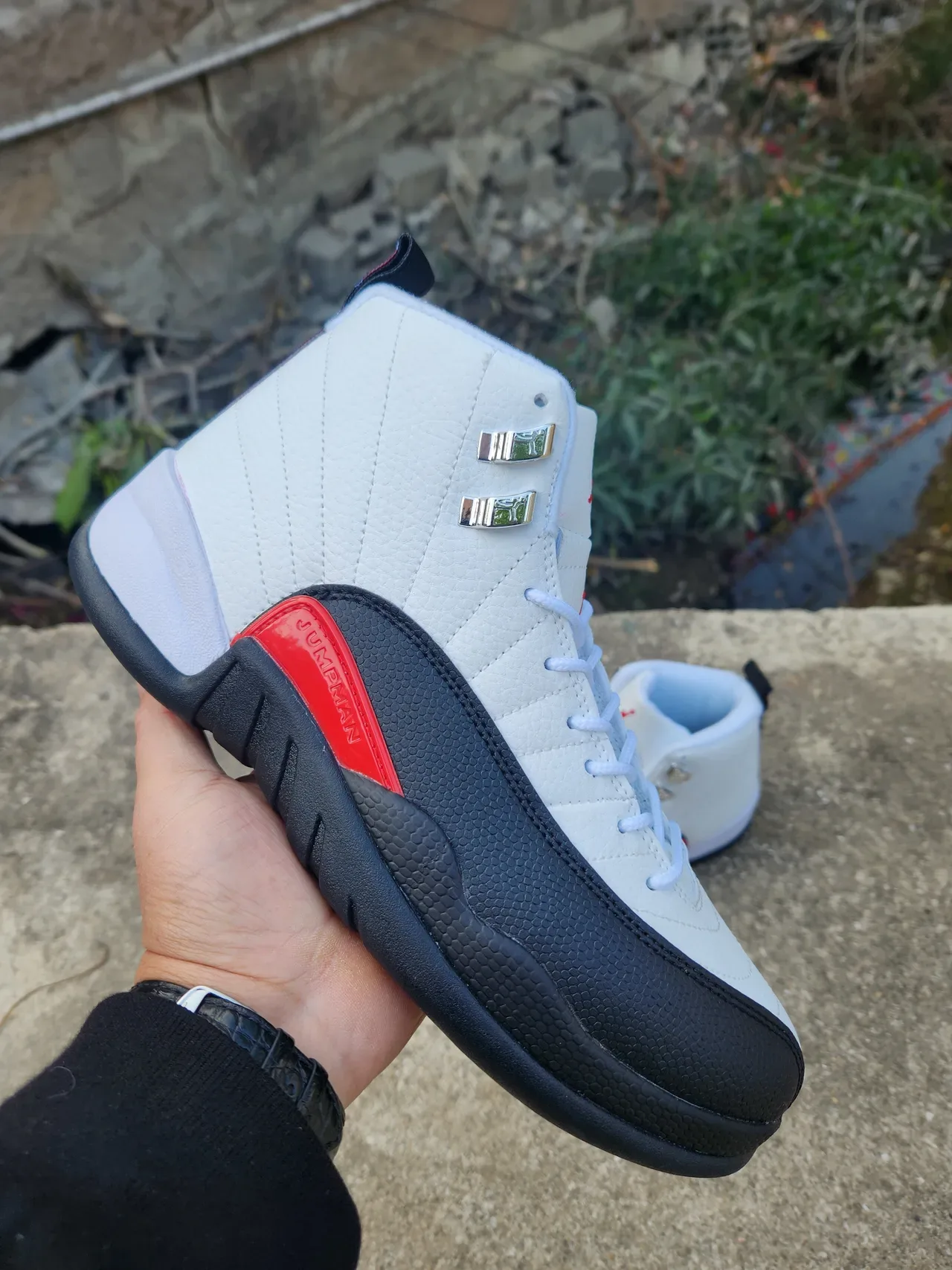 Air Jordan 12 White Black Red Basketball Shoes 2