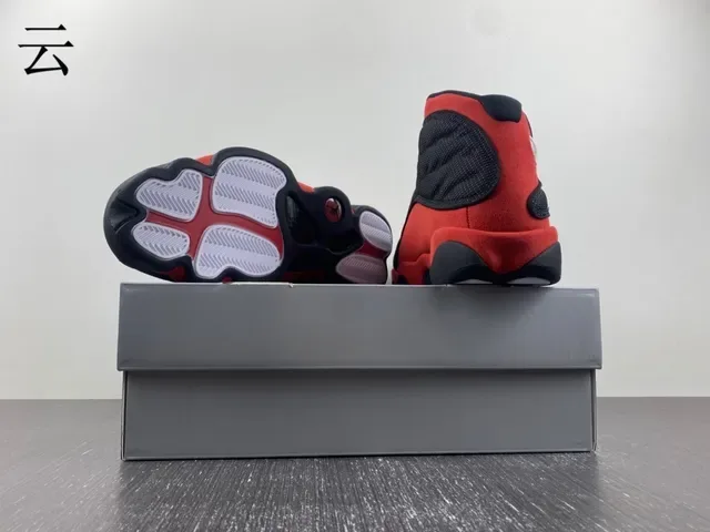 Air Jordan 13 أسود أحمر أخضر Jewel حذاء كرة السلة 4