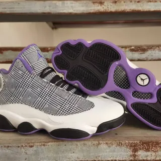 Air Jordan 13 هوندستوث بنفسجي أحذية كرة السلة