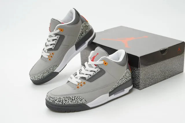 Tênis de basquete Air Jordan 3 Cinza Elefante 5