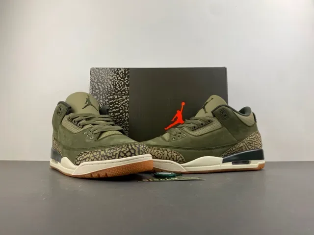 Air Jordan 3 橄榄绿麂皮大象纹篮球鞋 13