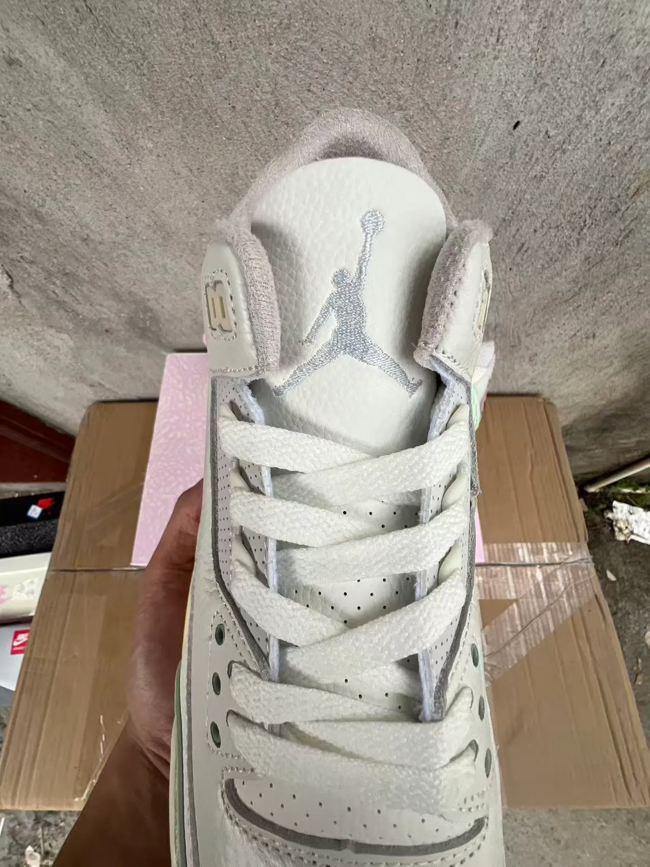 Chaussures de basketball Air Jordan 3 White Mint à imprimé éléphant 4