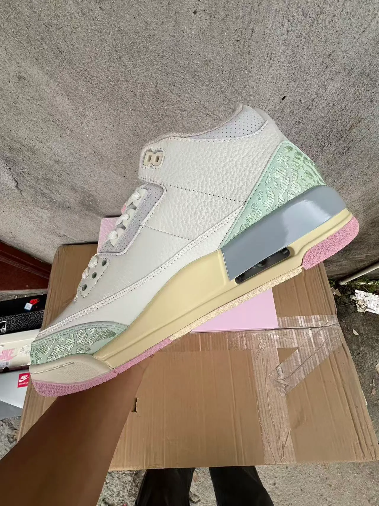 Chaussures de basketball Air Jordan 3 White Mint à imprimé éléphant 5