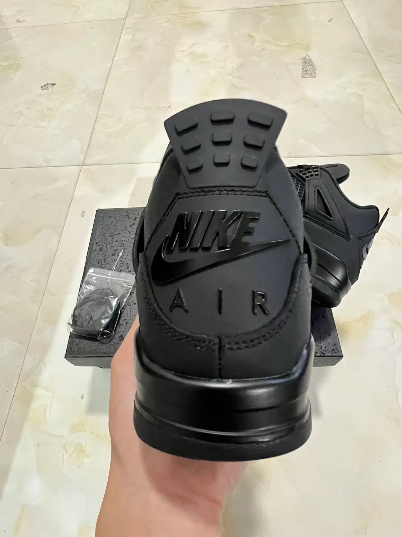 Air Jordan 4 Tênis de basquete preto 8