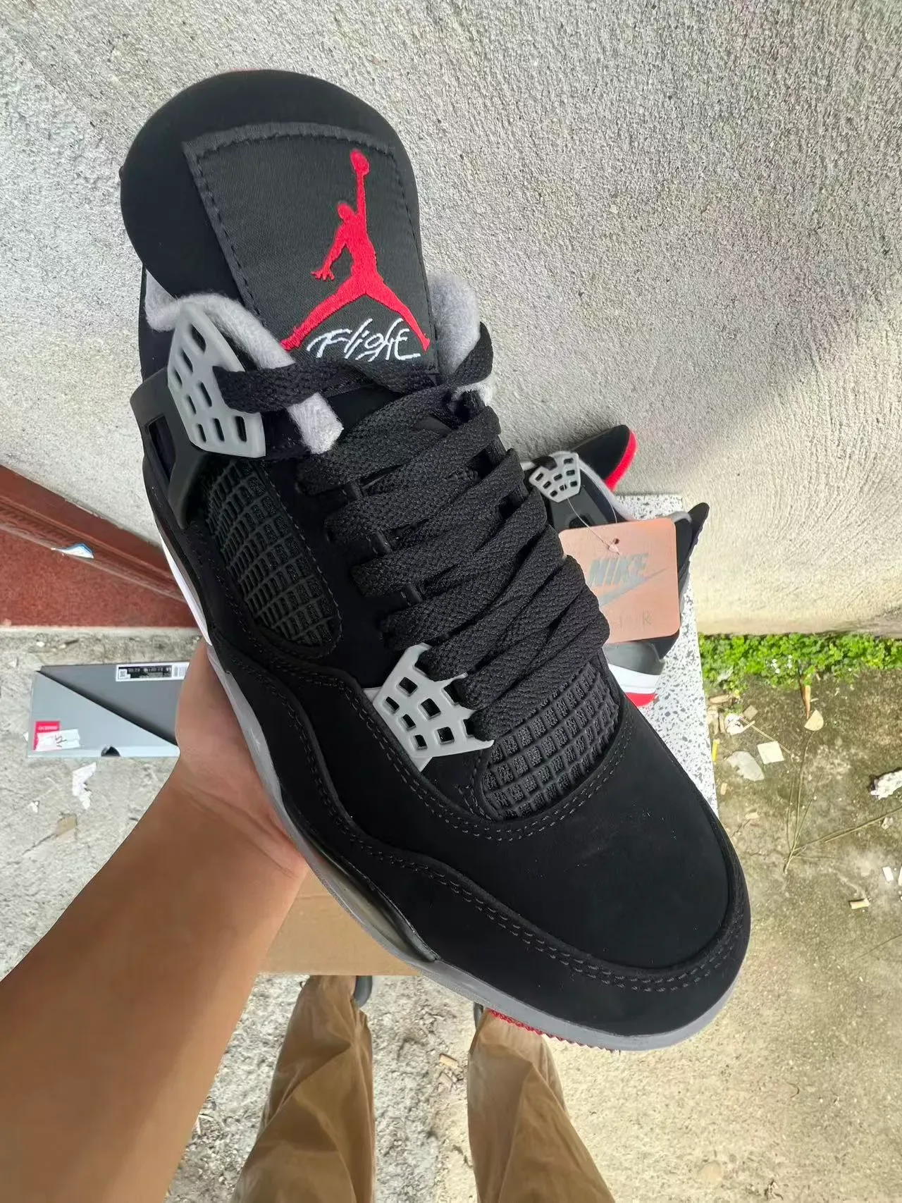 Air Jordan 4 أحذية كرة السلة أسود رمادي أسمنتي أحمر 2