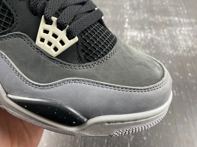 Chaussures de basketball Air Jordan 4 noir gris blanc 3