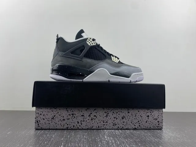 Chaussures de basketball Air Jordan 4 noir gris blanc 14