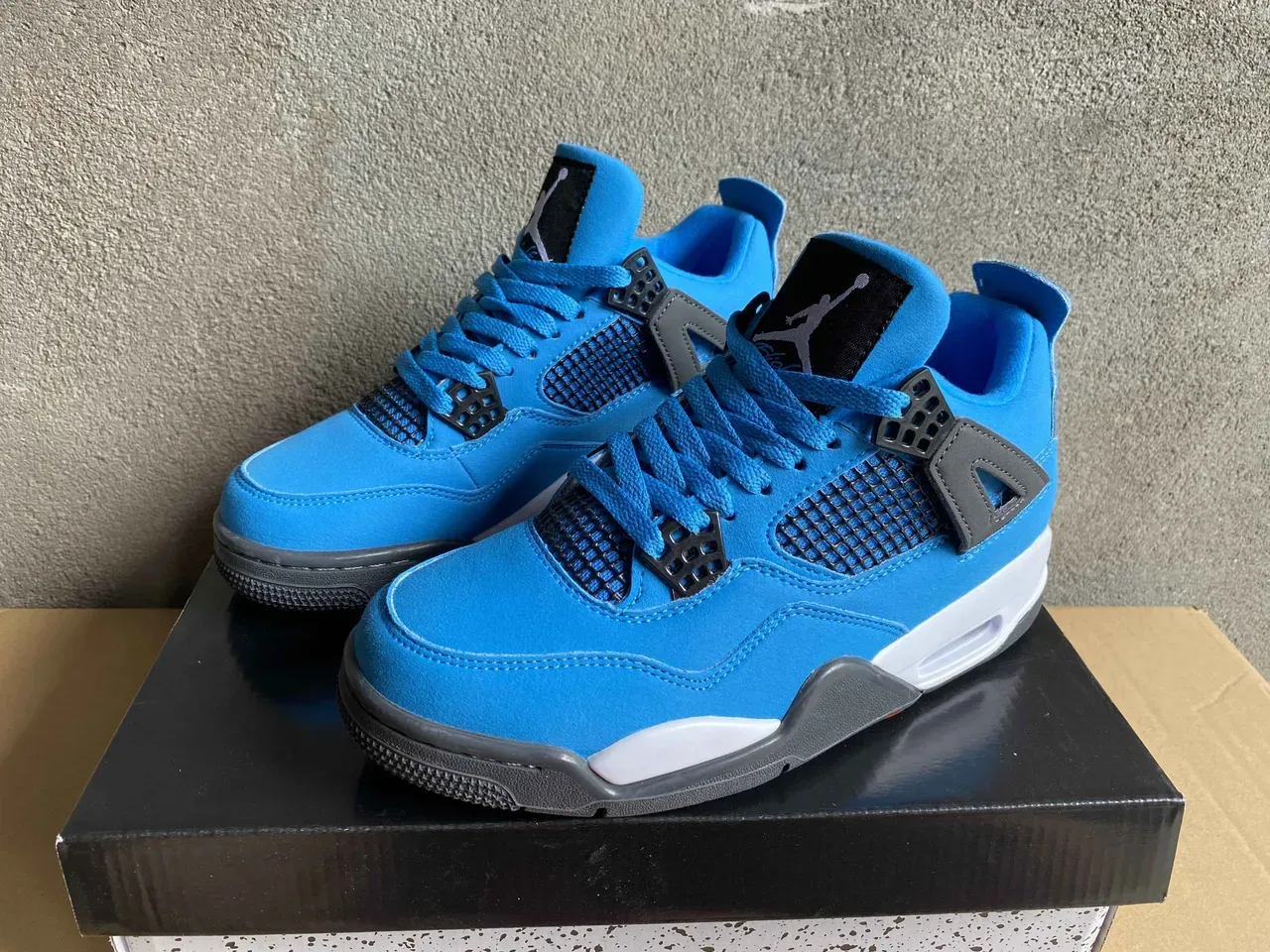 Air Jordan 4 Bright Blue Black White أحذية كرة السلة 2