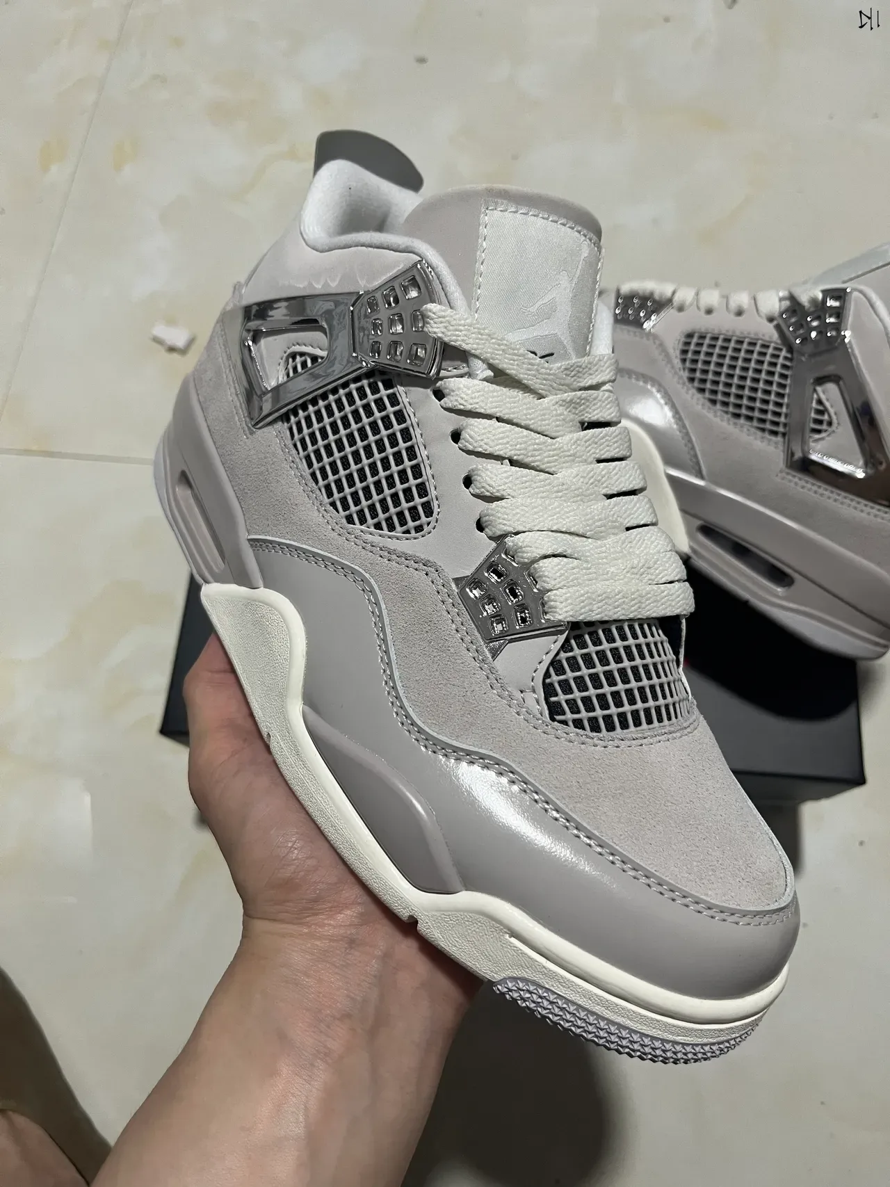 Air Jordan 4 Light Gray جلد وسويدي أحذية كرة السلة 2