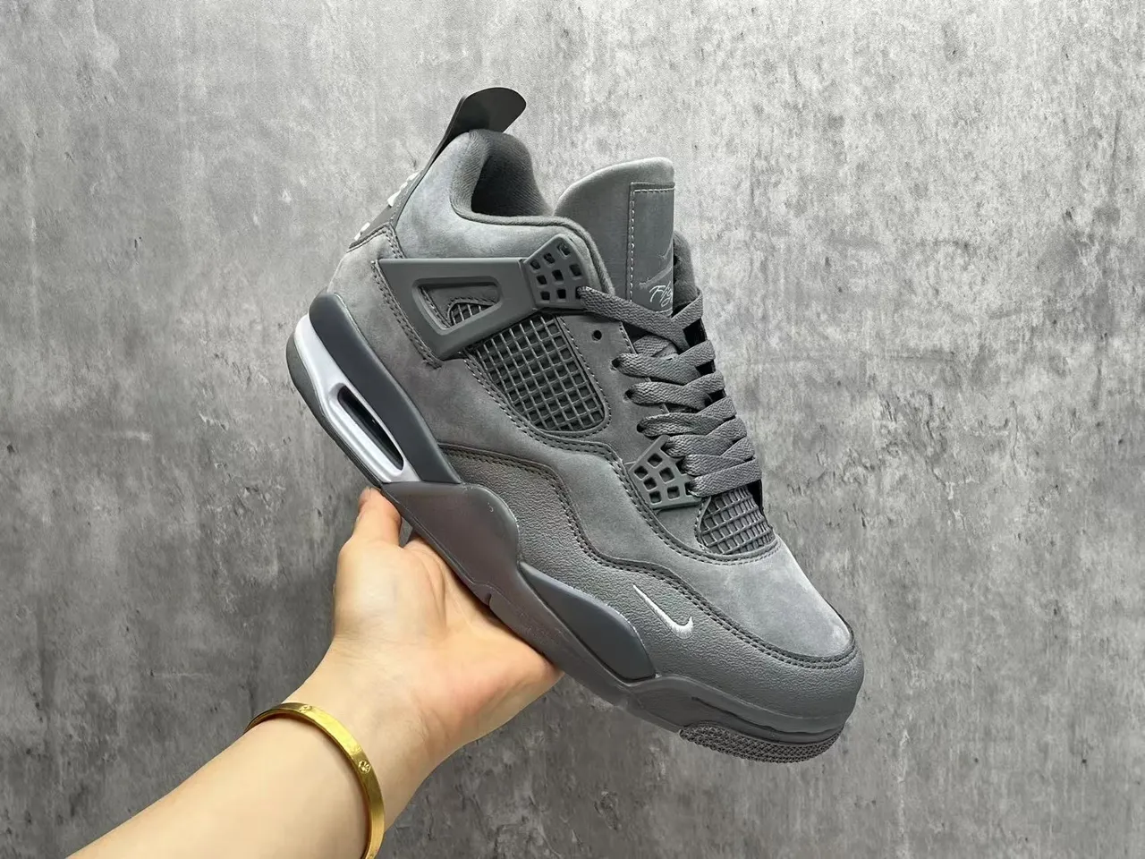 Tênis de basquete Air Jordan 4 cinza monocromático 14