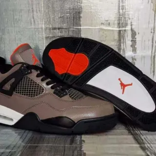 Air Jordan 4 টোপ বাদামি কালো কমলা বাস্কেটবল জুতো