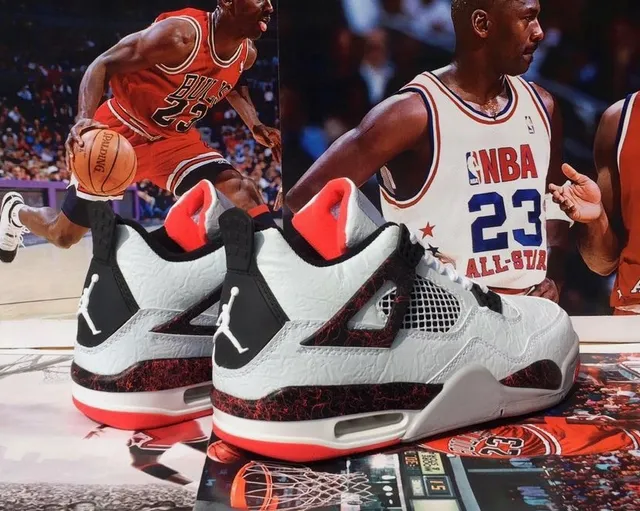 Air Jordan 4 सफेद लाल काले बास्केटबॉल जूते 5