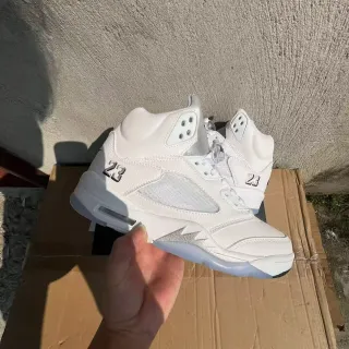 Air Jordan 5 أبيض '23' حذاء كرة السلة
