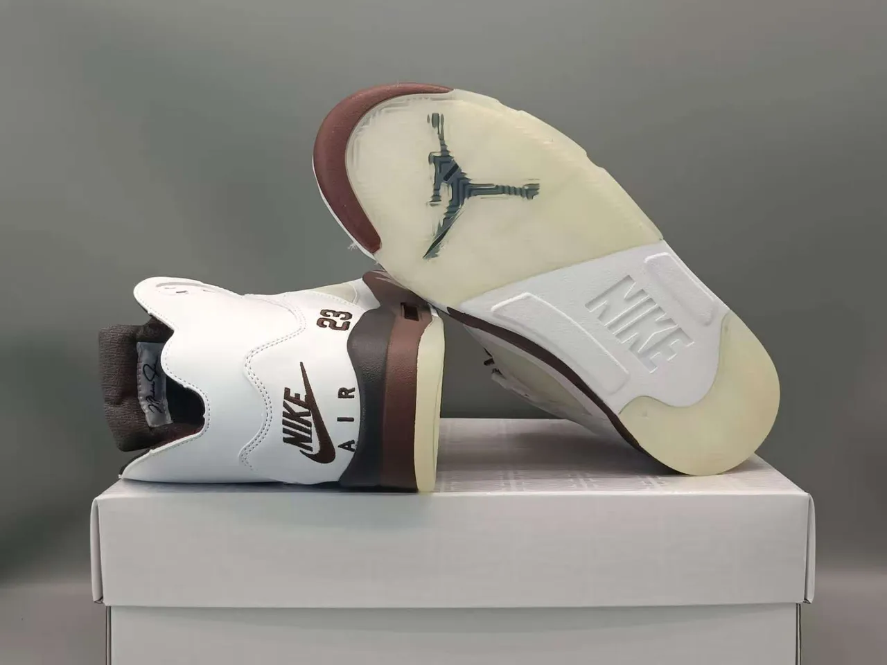 Air Jordan 5 White Burgundy Black tênis de basquete 6