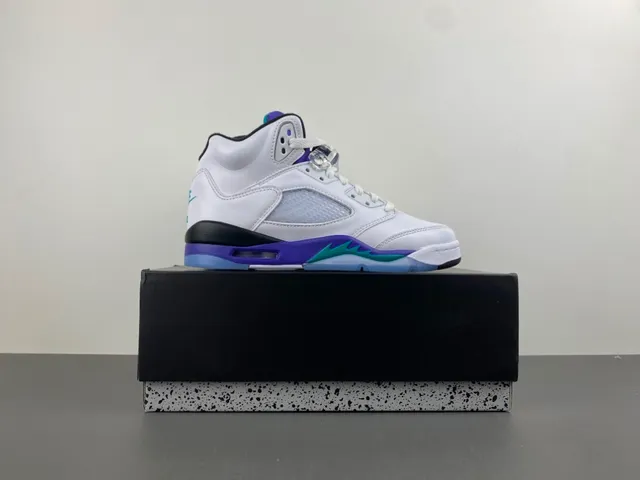 Chaussures de basketball Air Jordan 5 blanc violet sarcelle 15