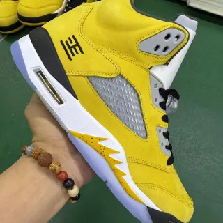 Air Jordan 5 হলুদ সোয়েড হাই-টপ বাস্কেটবল জুতো
