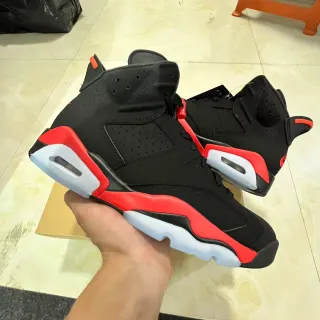 Zapatillas de baloncesto Air Jordan 6 negro rojo blanco