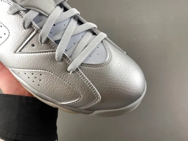Tênis de basquete Air Jordan 6 prata metálico 2